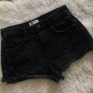 Zara black/dark wash high waist shorts